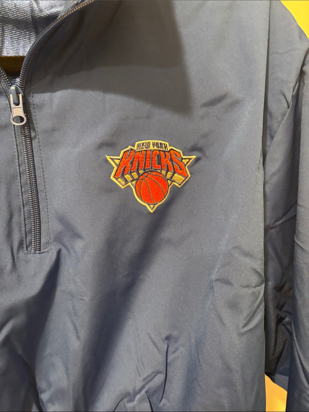 Mitchell & Ness Royal Blue Knicks Cropped Windbreaker - Picture 6 of 6